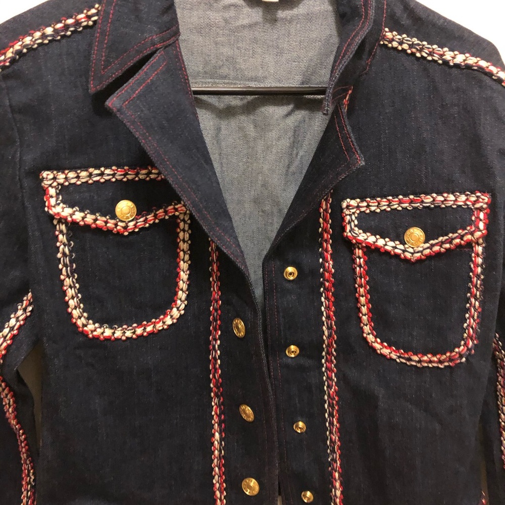 Jacket - Picture 2 of 5